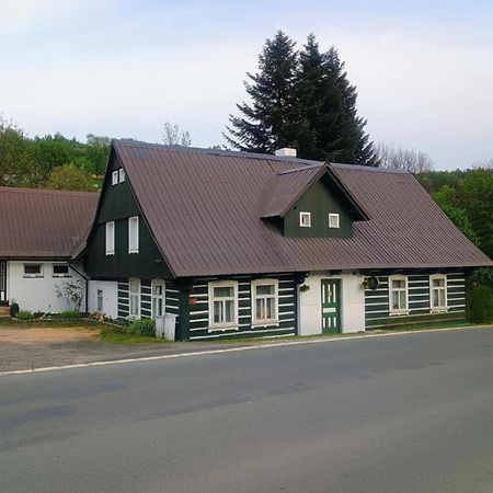 Penzion V Zelený Rokytnice nad Jizerou Esterno foto